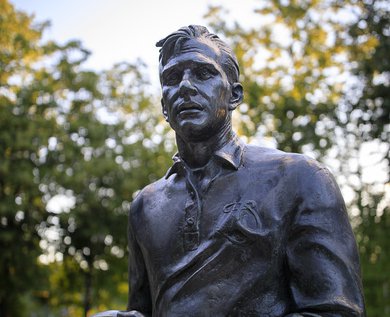Monument of Lev Yashin (1929-1990)