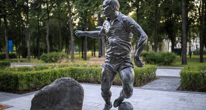 Monument of Eduard Streltsov (1937-1990)